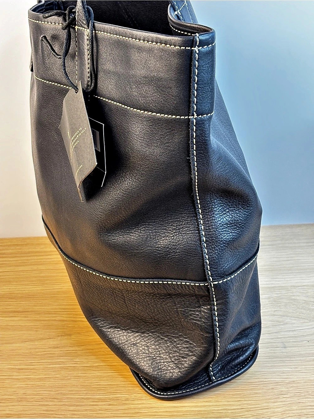 Frye Harvest Tote Black Leather NWT - Picture 5 of 11